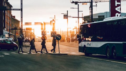 Hatanpään valtatien raitiotietöistä bussipysäkkimuutos linja-autoaseman kohdalla – Verkatehtaankadun pysäköintiin suunnitteilla muutoksia