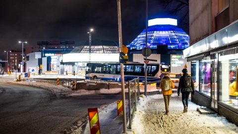 Bussiliikenne Hämeenkadulta etelän suuntaan palaa Hatanpään valtatielle – Suvantokadulla aloitetaan vesihuoltotyöt