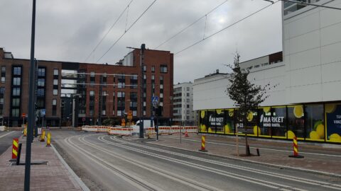 Katutyöt valmistumassa kolmella kadulla – Raitiotieallianssi purkaa töiden aikaisia liikennejärjestelyjä Niemenrannassa ja Lentävänniemessä